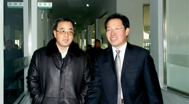 中央政治局委員、國務院副總理胡春華視察民豐馬鈴薯脫毒組培中心