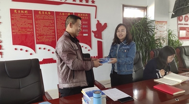 民豐種業(yè)支部委員會召開第一季度黨員大會，研究部署年度工作